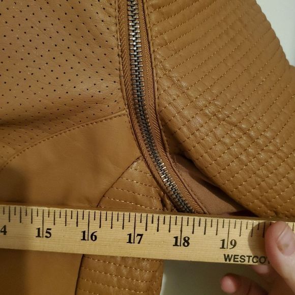 Faux leather jacket in cognac med - Picture 5 of 7